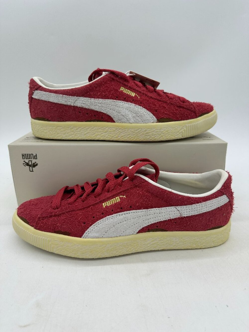Puma Suede VTG Men's Size 8 Red White Athletic Shoes 396493 01